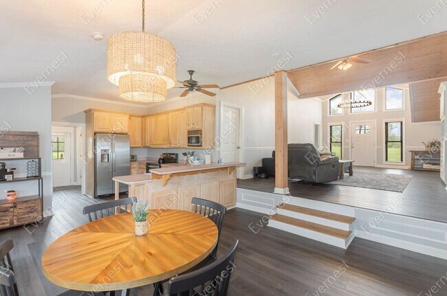 Building Photo - 7929 Daugherty-Capley Rd