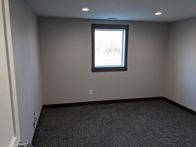 Building Photo - 801 3rd Avenue Southeast - 1