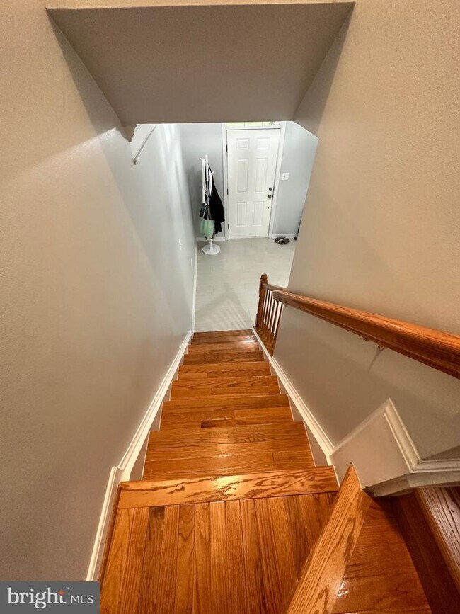 Building Photo - 44251 Huron Terrace