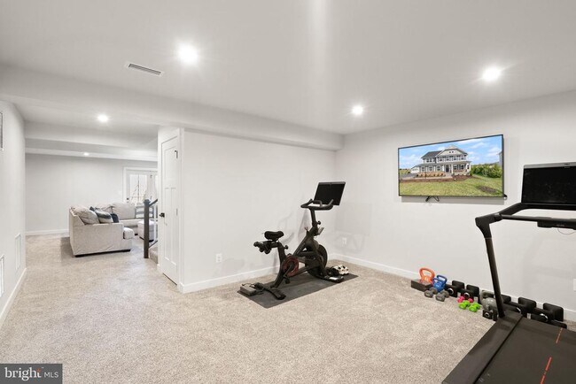 Building Photo - 12914 Hazelwood Dr