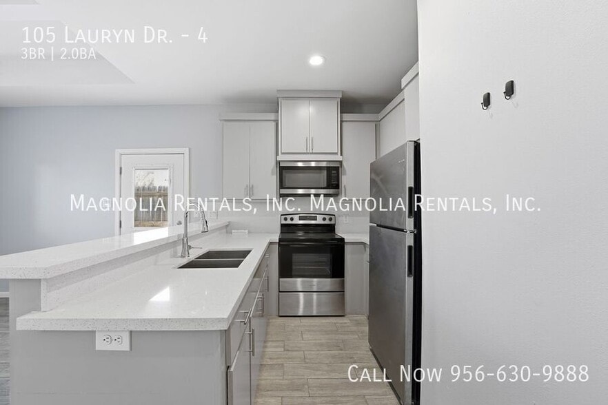 Building Photo - 105 Lauryn Dr