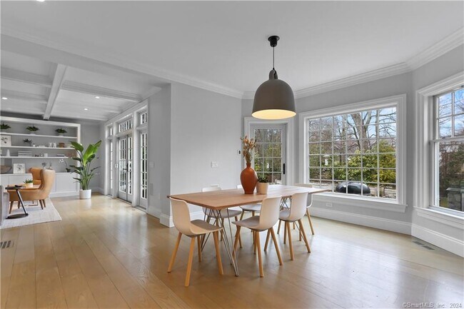 Building Photo - 46 Burr Farms Rd