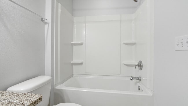 Building Photo - 7675 Shadow Lake Dr