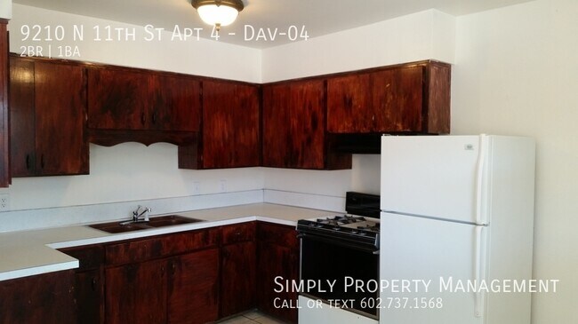 Primary Photo - 9210 North 11th St