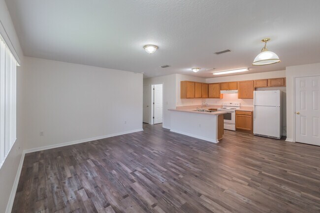 Building Photo - 507 Paulling Dr