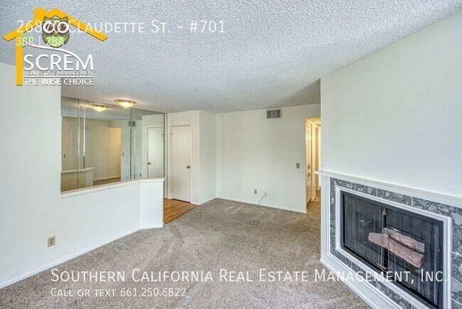 Building Photo - 26870 Claudette St