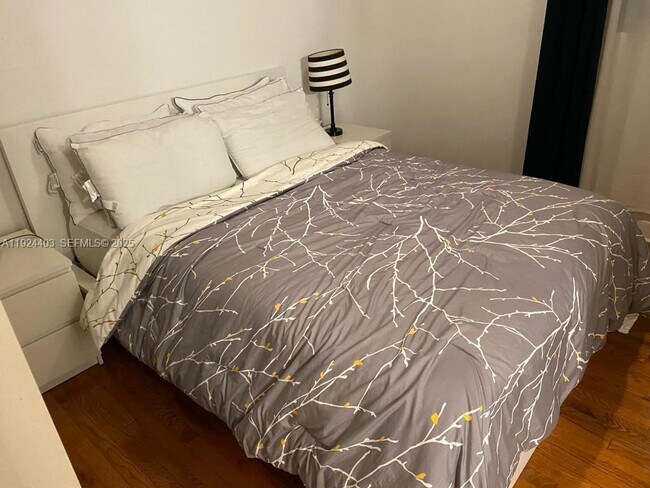 Building Photo - 1410 Euclid Ave