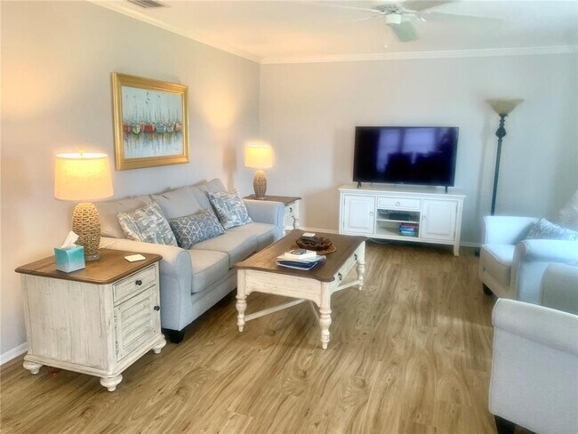 Building Photo - 2310 Canalbluff Pl