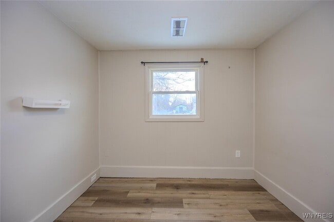 Building Photo - 3487 Rhode Island Ave