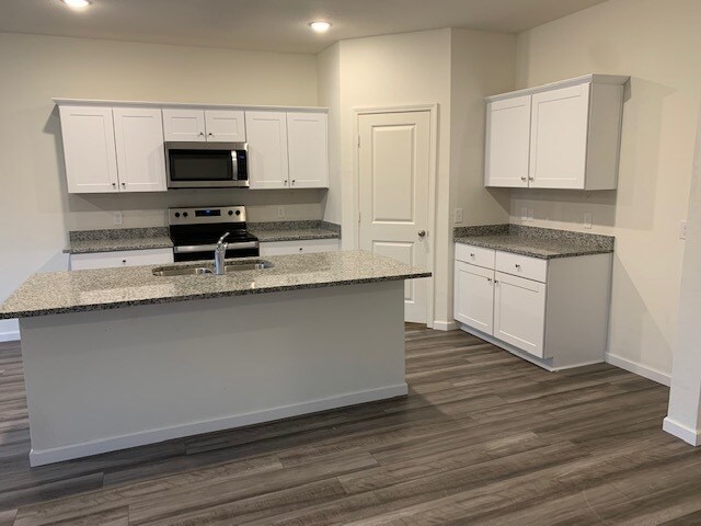 Building Photo - 717 Bois D'Arc Ln