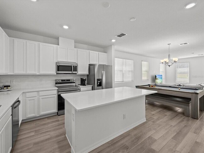 Building Photo - 6505 Cyrils Dr