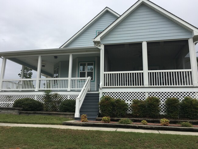 Side & screened-in porch - 203 Three Runs Plantation Dr