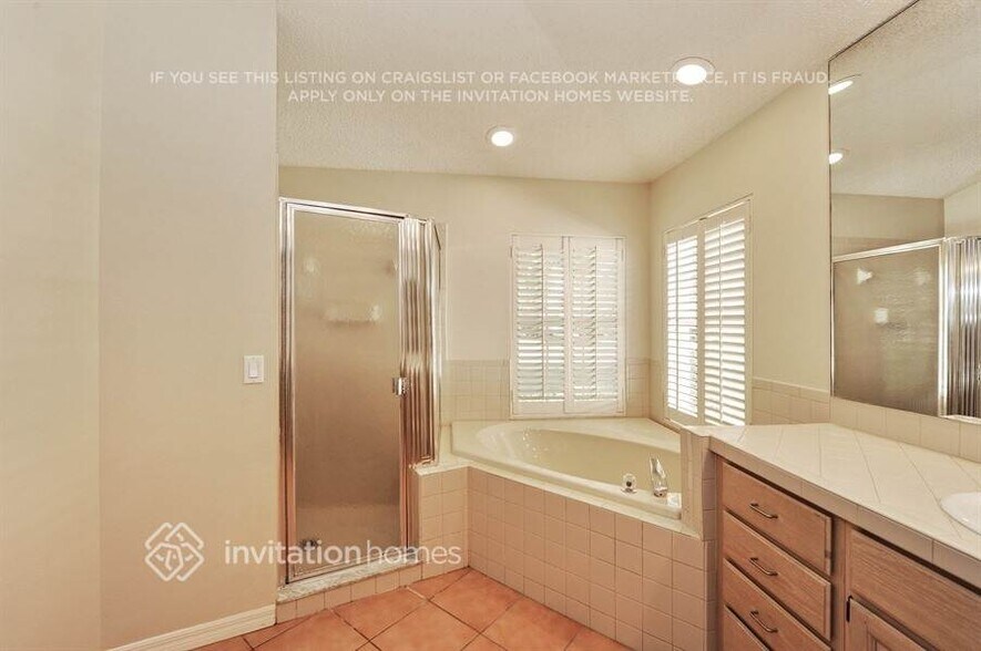 Building Photo - 16709 Windsor Park Dr