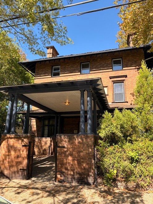 Building Photo - 3511 Baring St