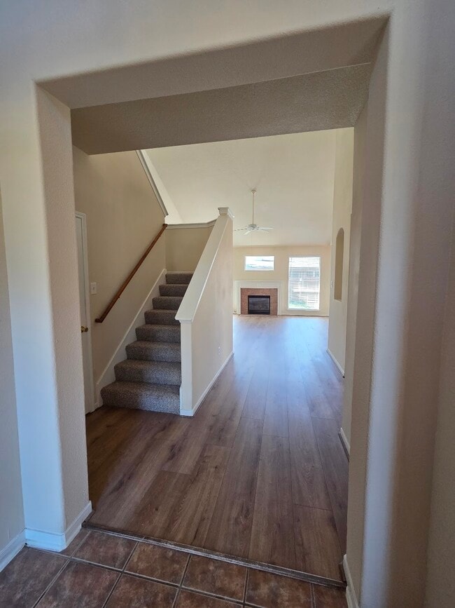 Building Photo - 5419 Bear Hunters Dr