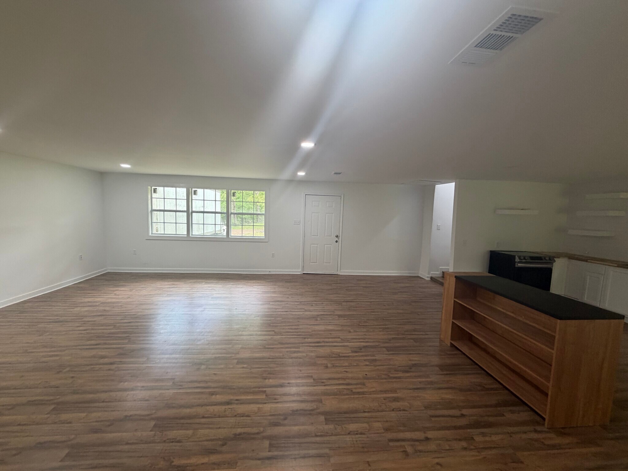 Building Photo - 4129 Plaza St