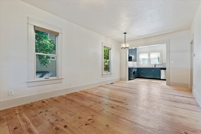 Building Photo - 1315 N 19th St