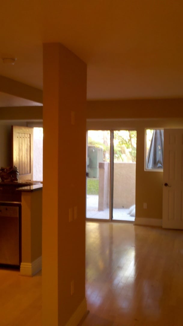 Building Photo - Gorgeous Studio in the Venetian Community ...