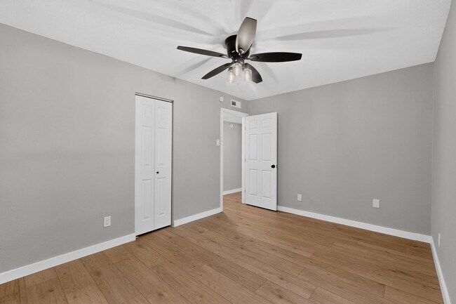 Building Photo - Plano Gem Ready To Be Your Home