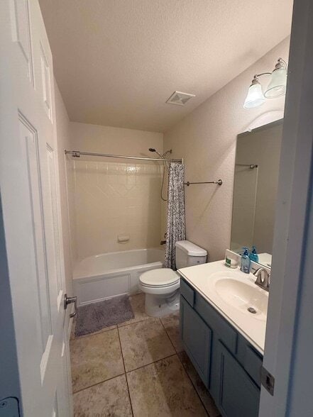 Building Photo - 19806 Amber Village Ln