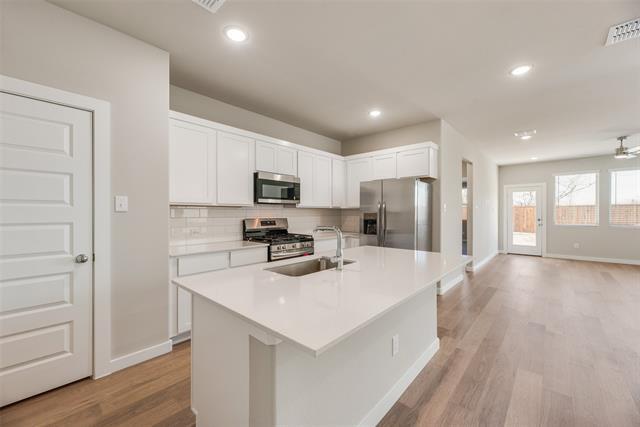 Building Photo - 5511 Chasewood Dr