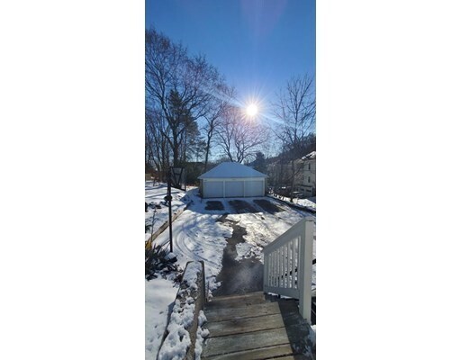 Building Photo - 16 Gardner St