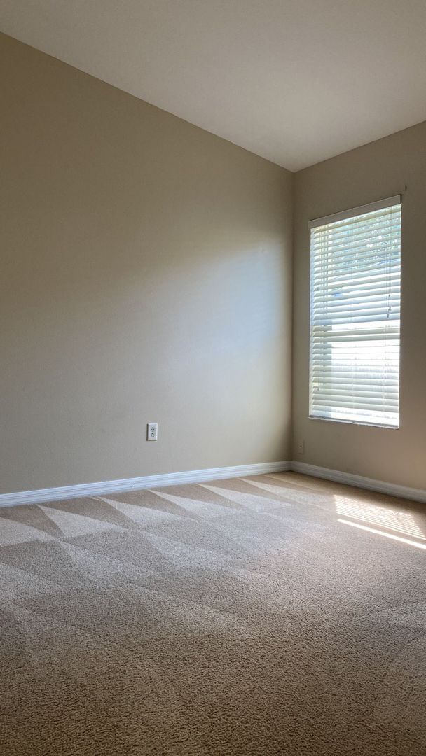 Building Photo - Home Sweet Home is this 4 bed, 2 bath home for Rent in the Asbel Creek Subdivision!