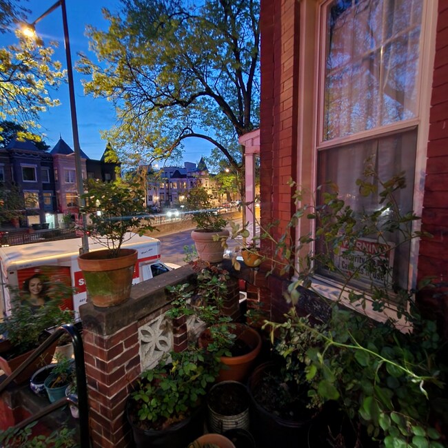 Building Photo - 1737 North Capitol St NE