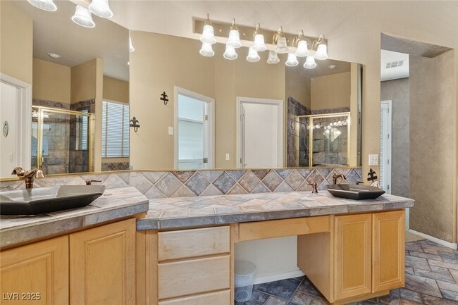 Building Photo - 3769 Erva St