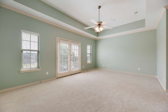 Building Photo - Dog friendly 3-2.5-2 Townhome in the heart of Plano!
