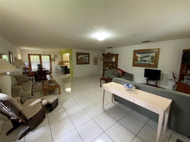 Building Photo - 8445 SW 4th St