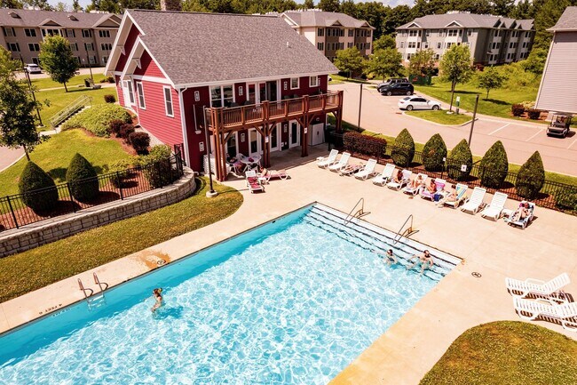 Building Photo - Minutes from Burlington, Miles From Ordina...