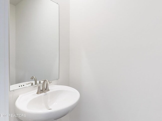 Building Photo - 3503 Bisham Wood Ln