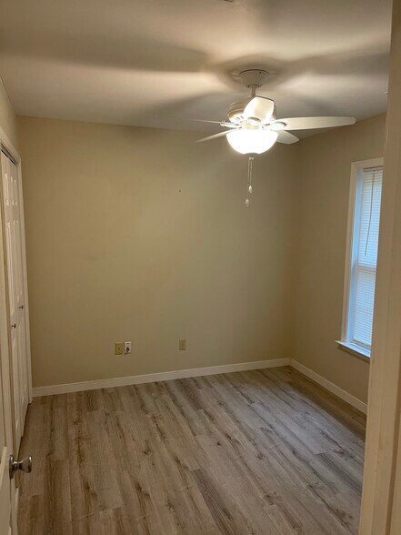 Building Photo - 6314 Springside Dr