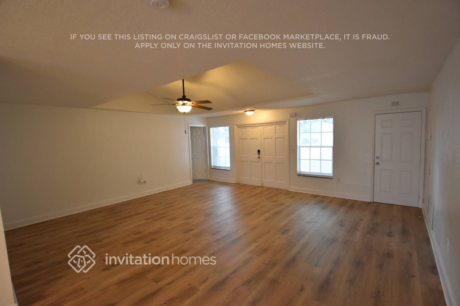 Building Photo - 8841 NW 21st Manor