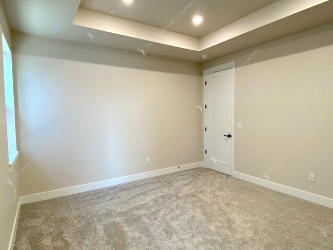 Building Photo - Brand NEW Pahlisch 3 BR - 2BA Home in Southeast Bend