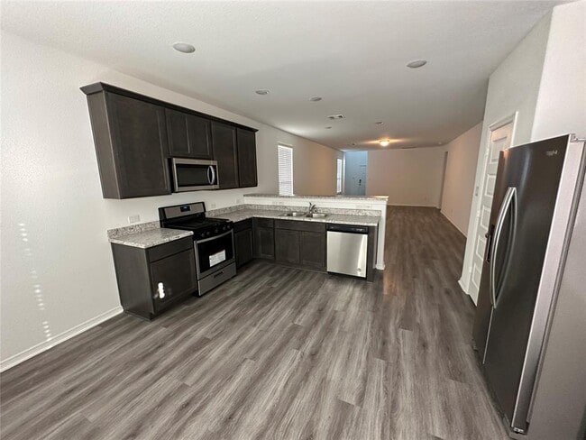 Building Photo - 16646 Moss Ln