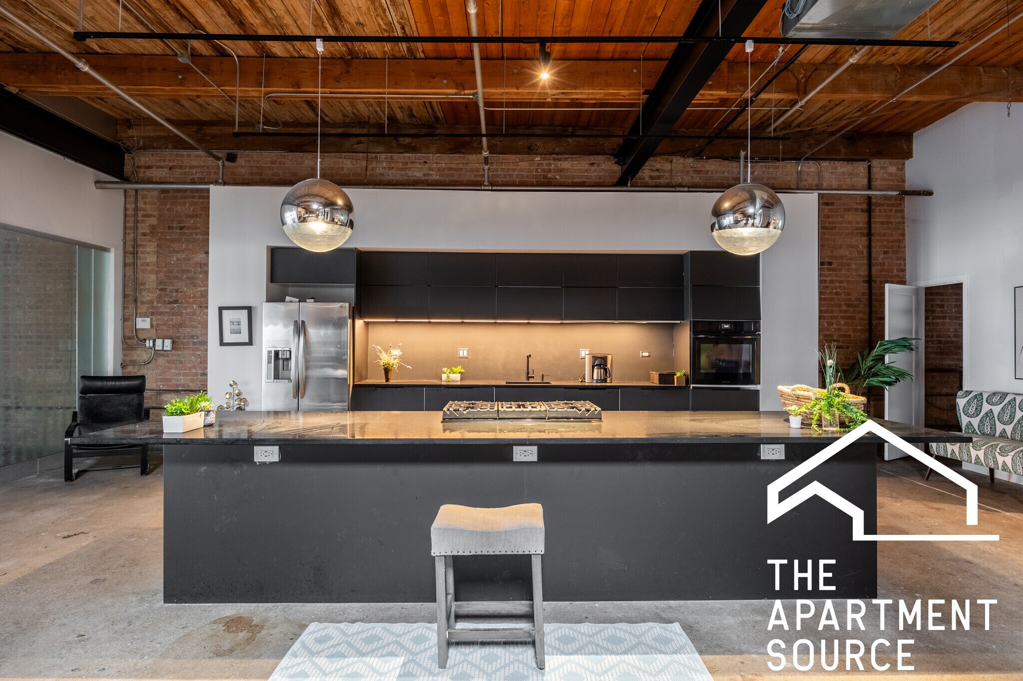 Building Photo - 3134 W Carroll Ave