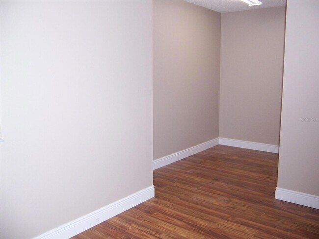 Building Photo - 14807 Hawksmoor Run Cir
