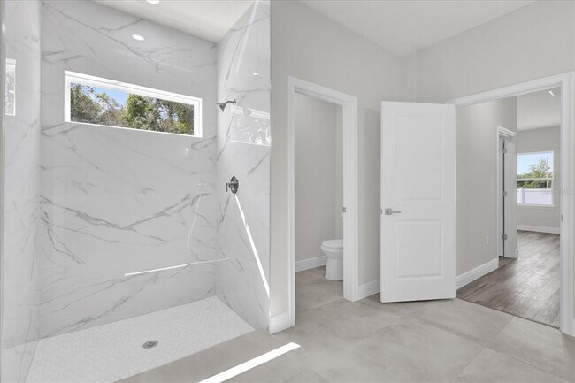 Building Photo - 15684 SW 37th Cir