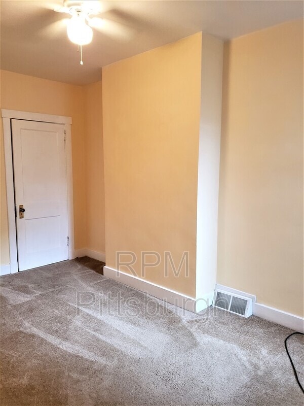 Building Photo - 205 Lehigh Ave