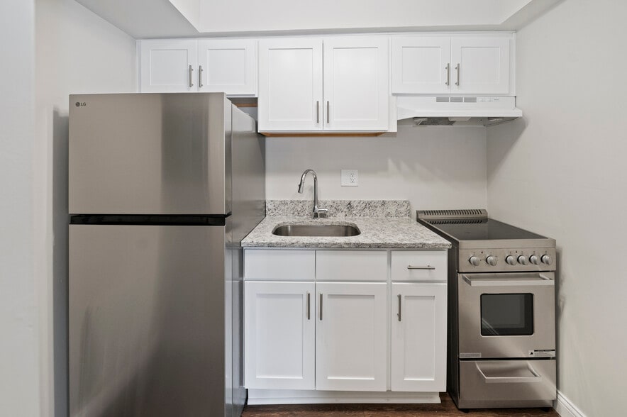 Studio Kitchen - Bardstown Forest