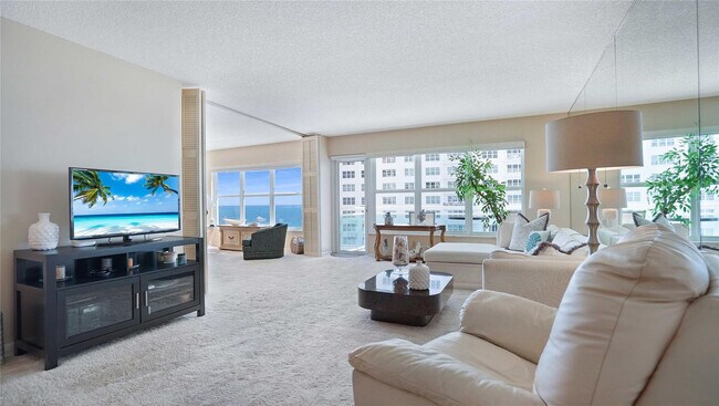 Building Photo - 3900 Galt Ocean Dr