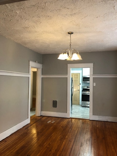 Building Photo - 260 Academy Ave