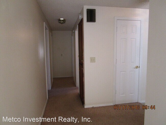 Building Photo - 3 br, 1 bath House - 1033 Waverly St.