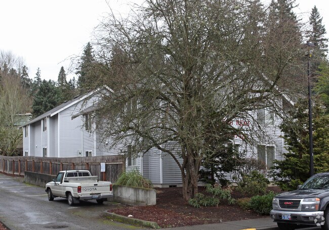 Building Photo - BEEBE