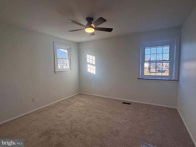 Building Photo - 119 E Padonia Rd