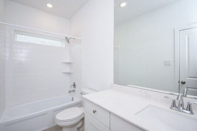 Building Photo - 6319 Seafoam Lake Dr