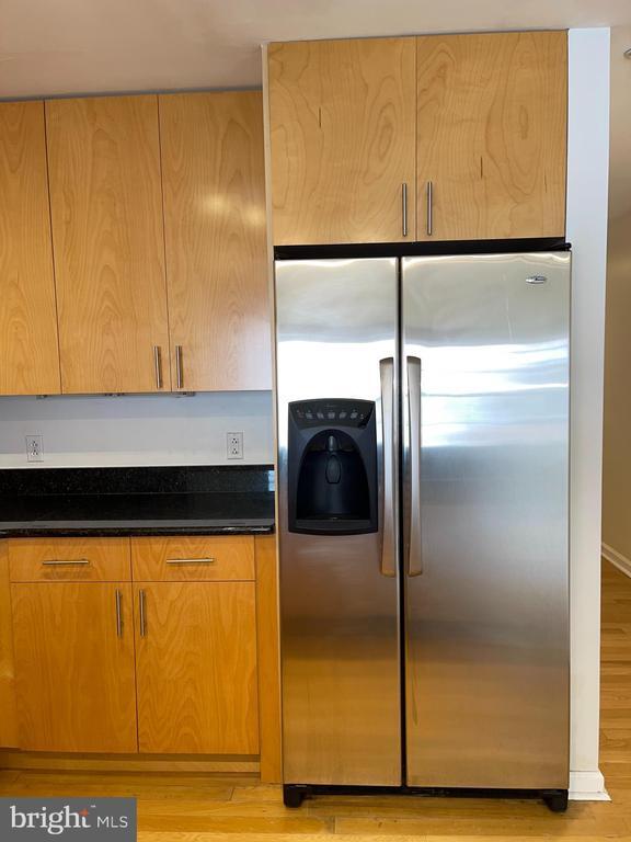 Building Photo - 837 N 2nd St