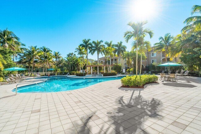 Building Photo - 6400 Emerald Dunes Dr